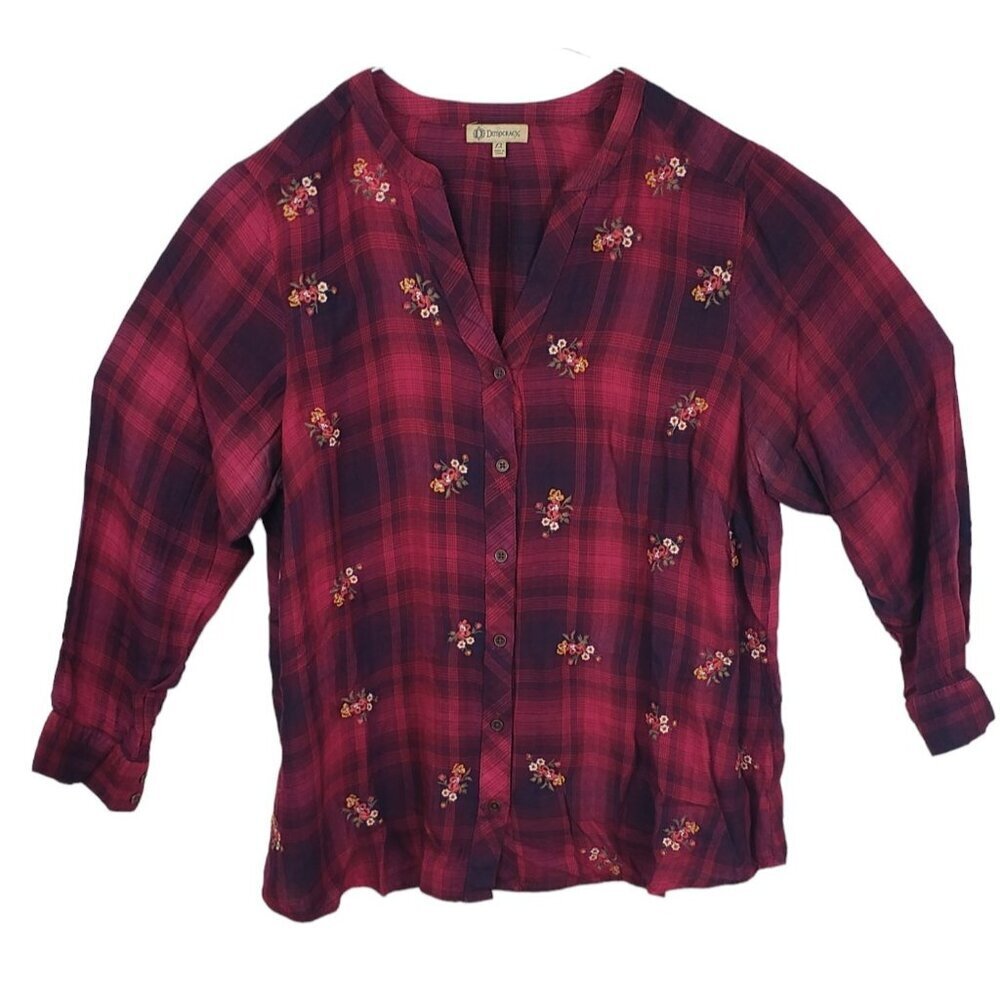Democracy red & navy checkered blouse with floral accents,‎ size 1X